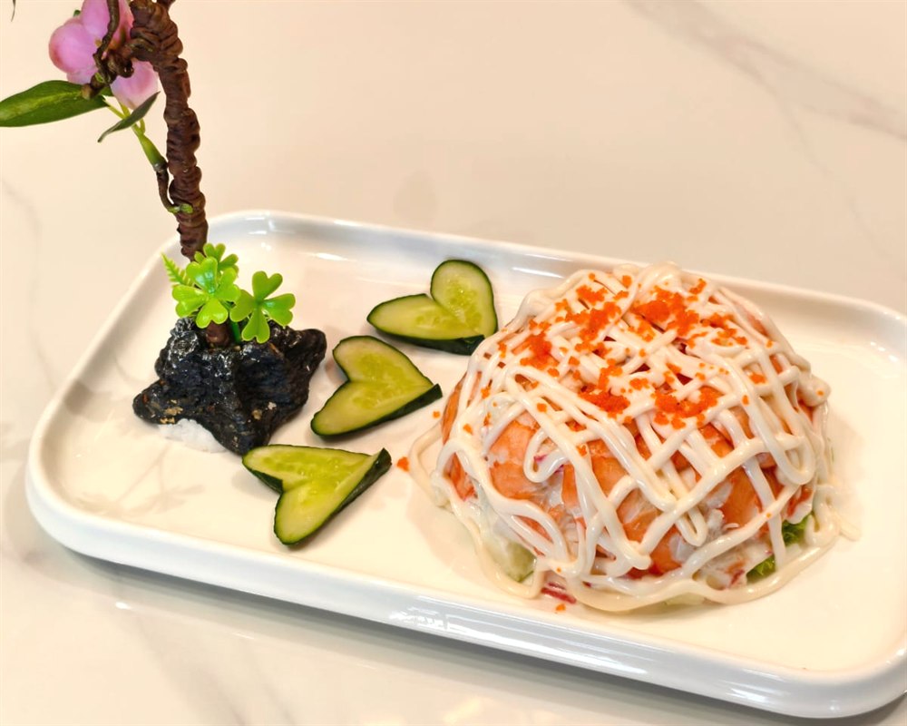 Fresh fruit salad tiger prawn
